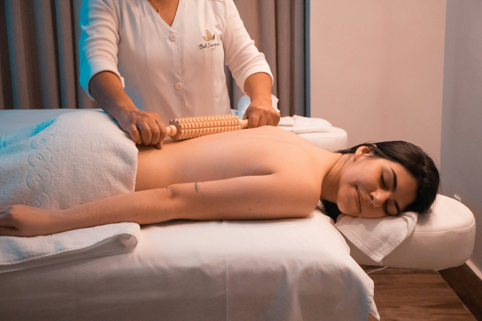 Oil Massage and Sirodhaara — Ages 12 to 17 image